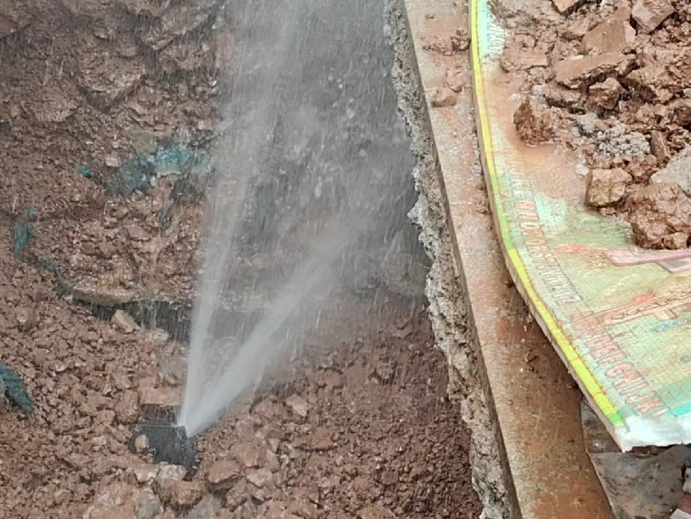 北戴河新区消防水管漏水检测定点开挖